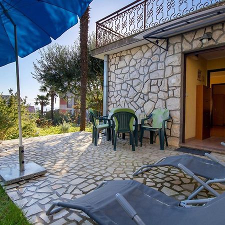 Amazing apartment in Lovran with 1 Bedrooms Buitenkant foto