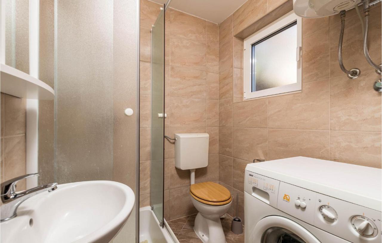 Amazing apartment in Lovran with 1 Bedrooms Buitenkant foto