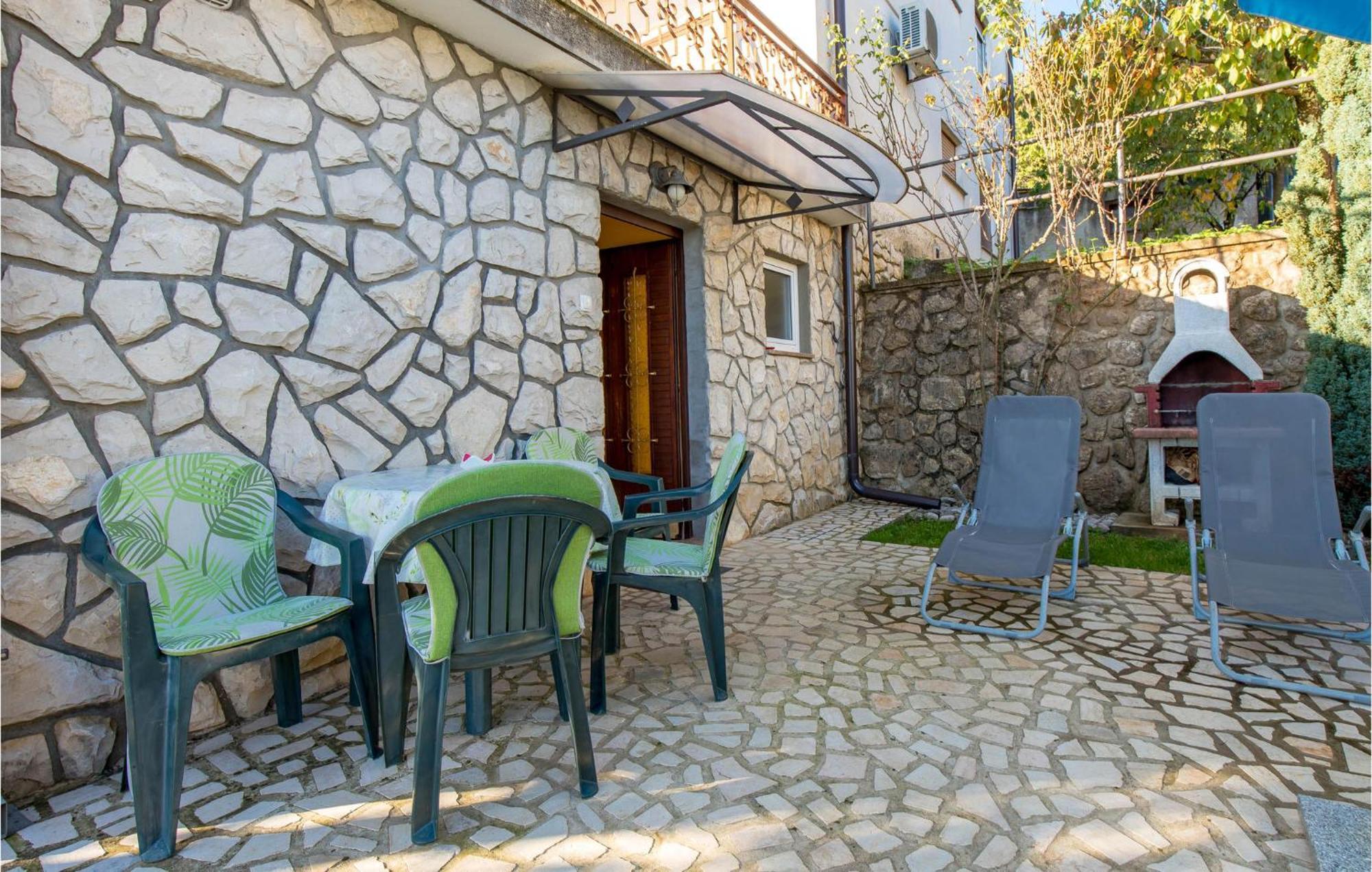 Amazing apartment in Lovran with 1 Bedrooms Buitenkant foto