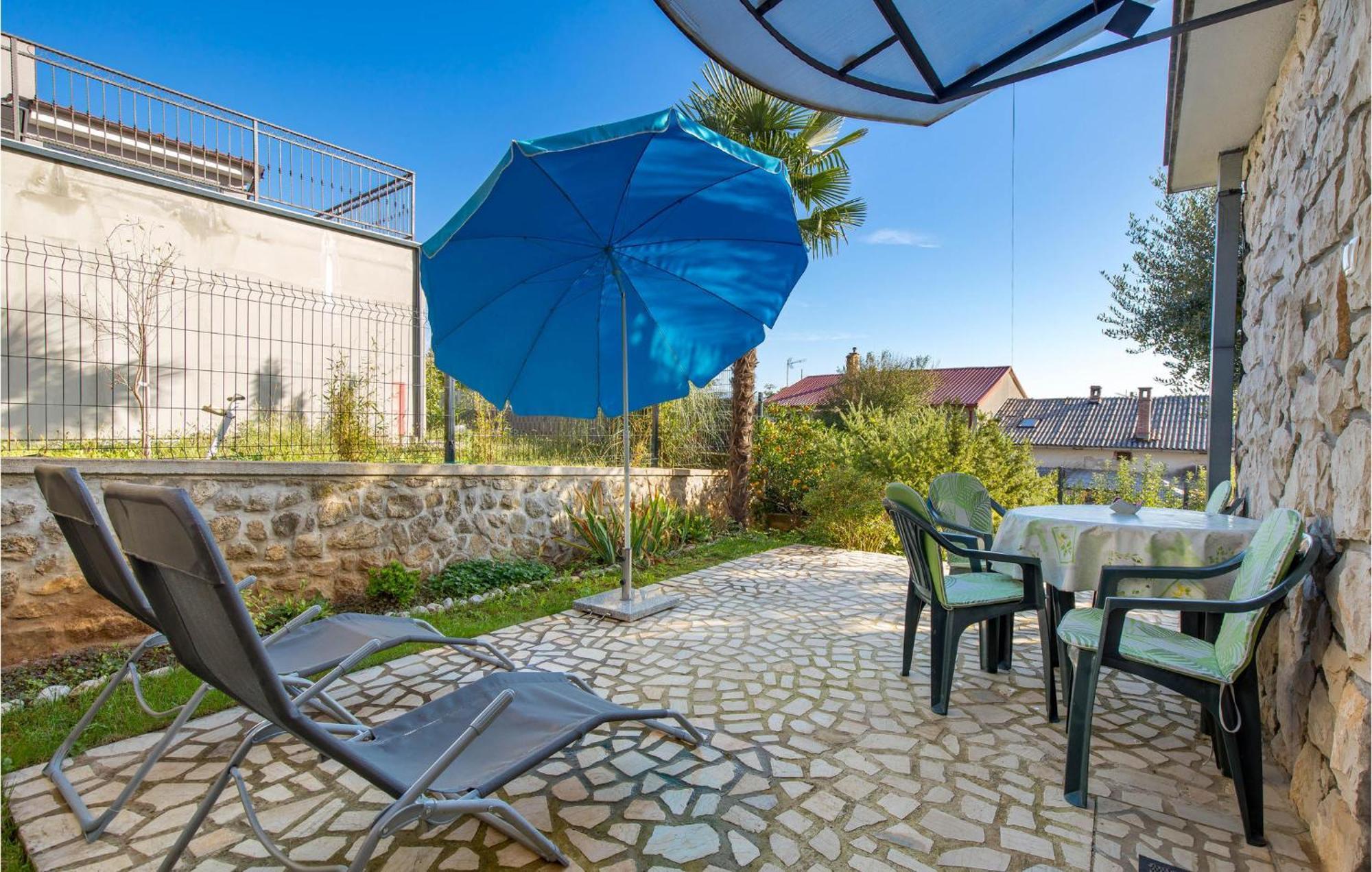 Amazing apartment in Lovran with 1 Bedrooms Buitenkant foto